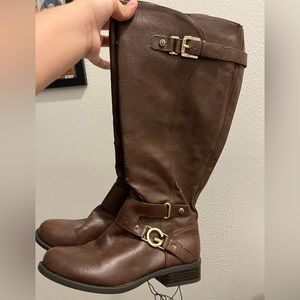 Guess boots